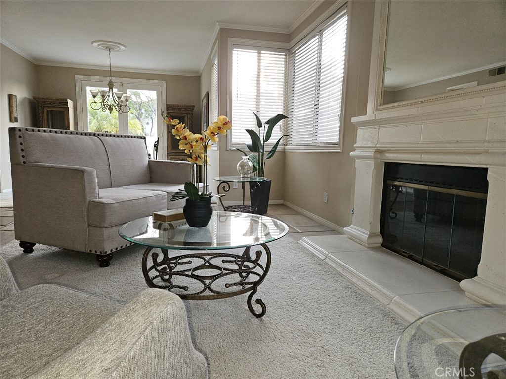 1050 Ginger Circle Property Photo 3