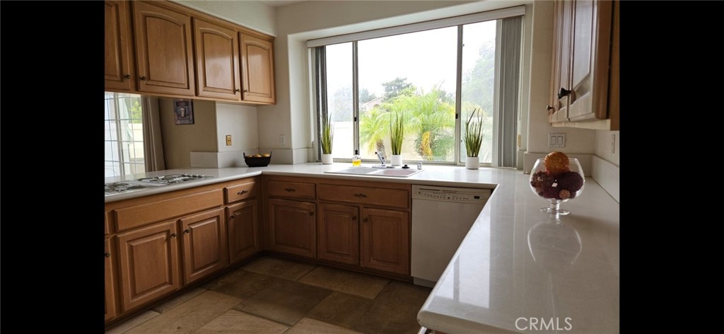 1050 Ginger Circle Property Photo 6