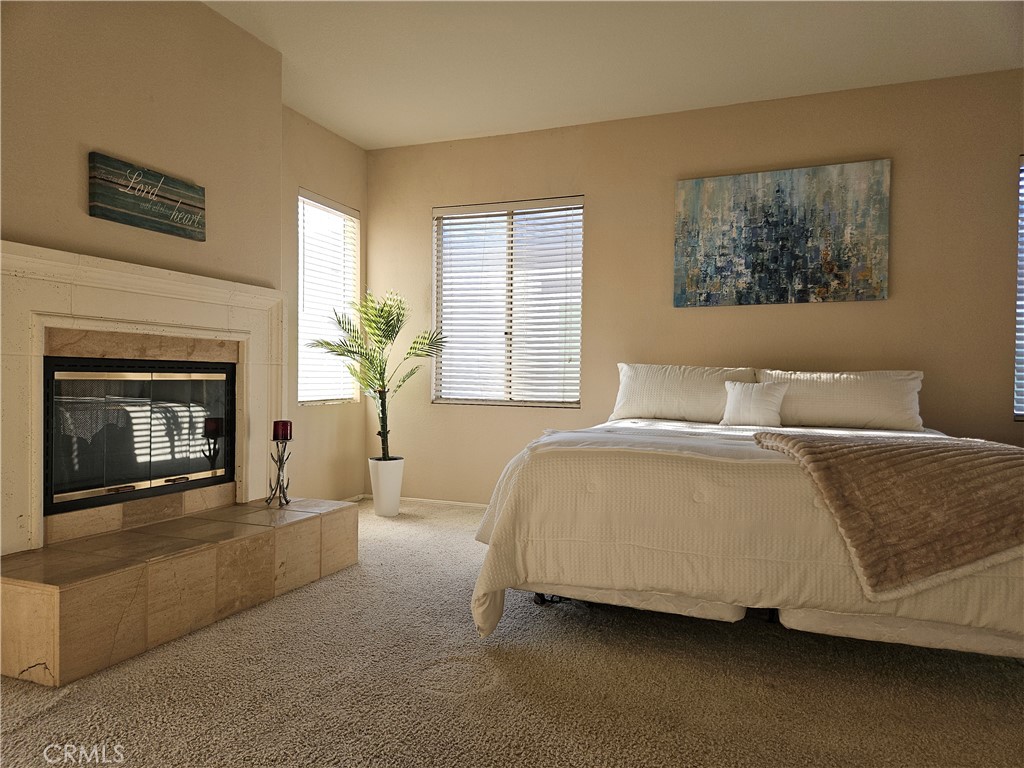 1050 Ginger Circle Property Photo 12