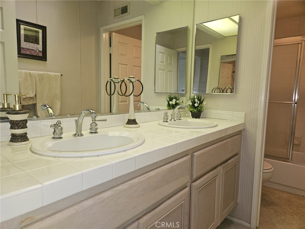 1050 Ginger Circle Property Photo 20