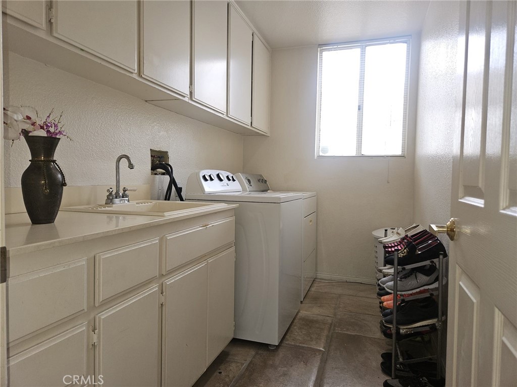 1050 Ginger Circle Property Photo 23