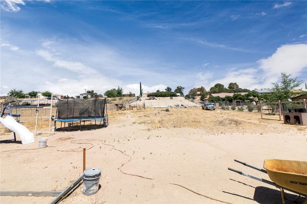 18936 Rocksprings Property Photo 24