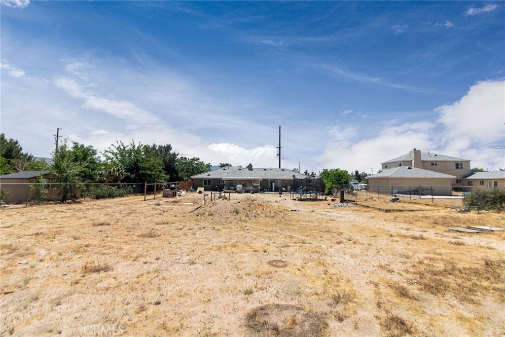 18936 Rocksprings Property Photo 26