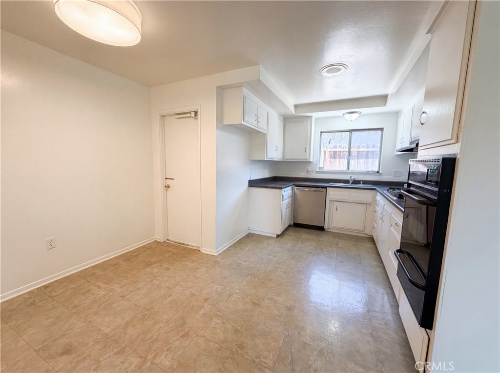 5947 Arden Avenue Property Photo 2