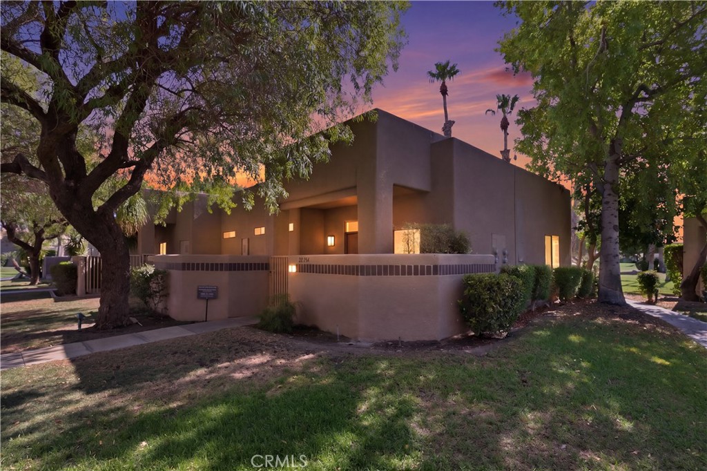 28984 Desert Princess Drive Property Photo 1