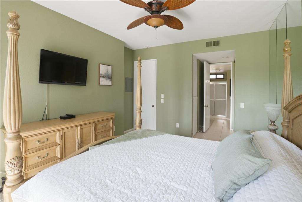 28984 Desert Princess Drive Property Photo 6