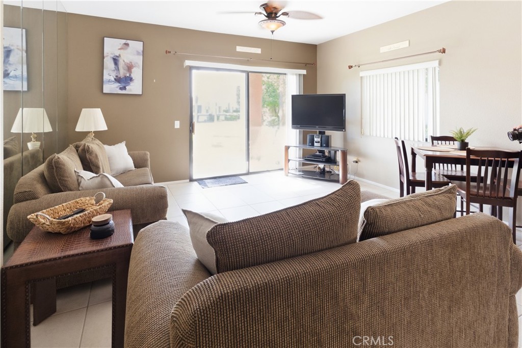 28984 Desert Princess Drive Property Photo 10