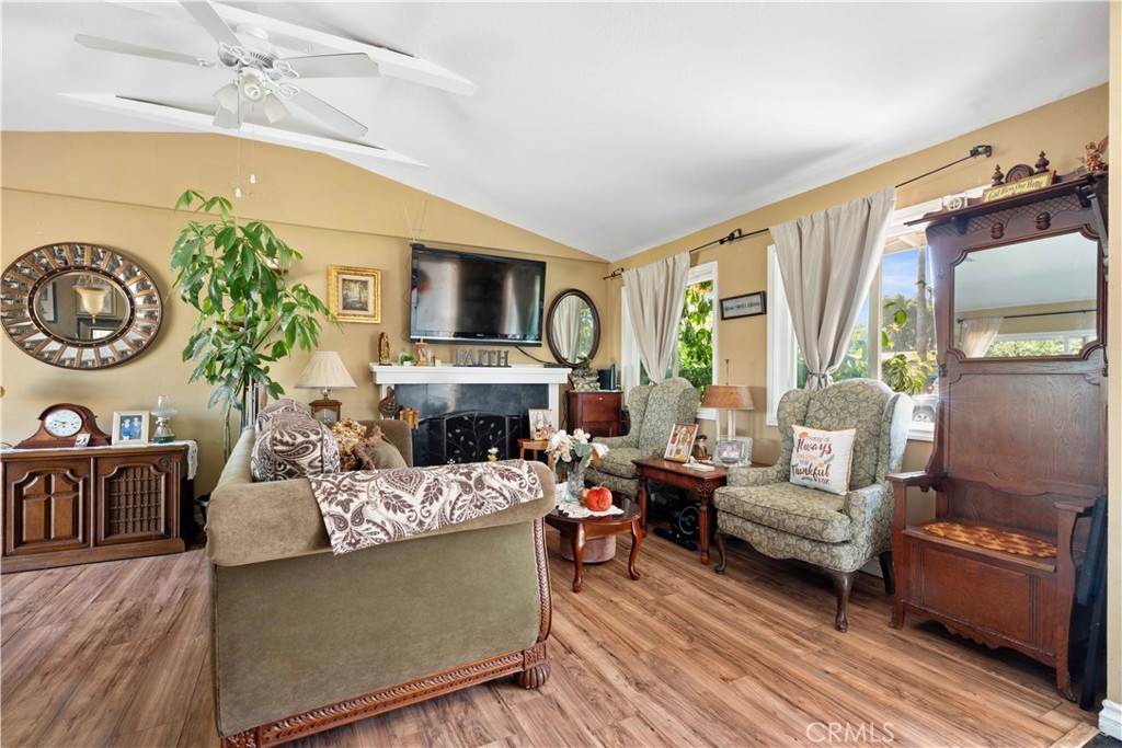 17913 E Kelby Street Property Photo 3