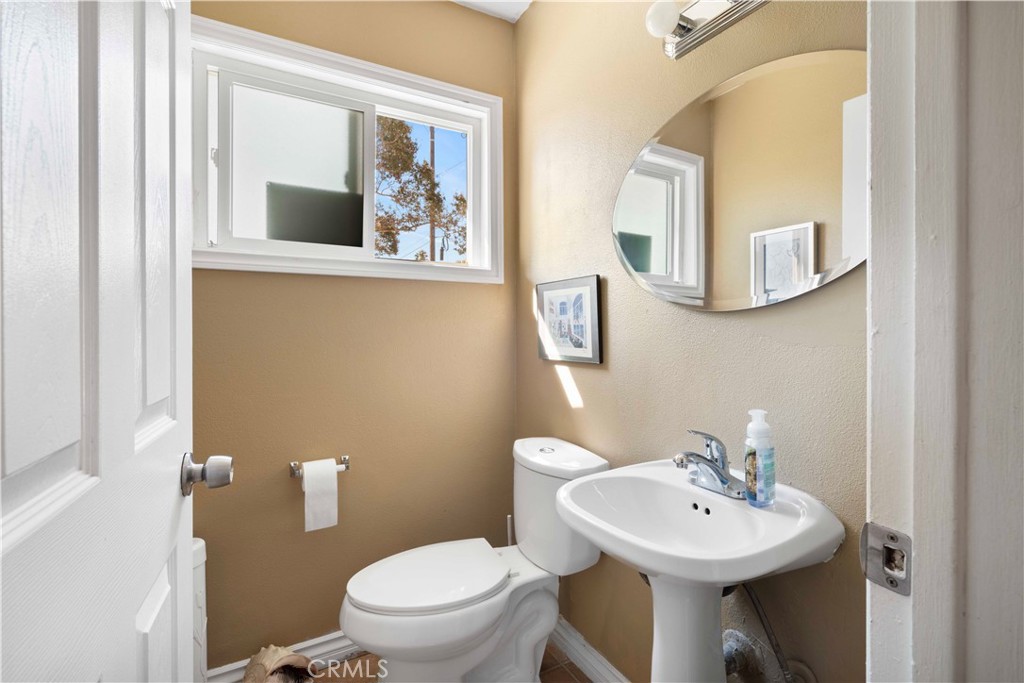 17913 E Kelby Street Property Photo 8