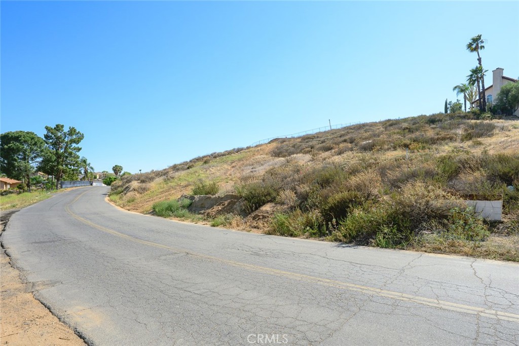 16527 Canyon Ridge Drive Property Photo 1