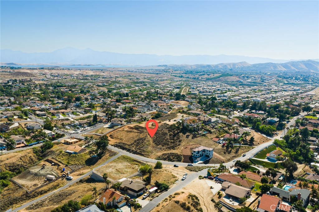 16527 Canyon Ridge Drive Property Photo 4