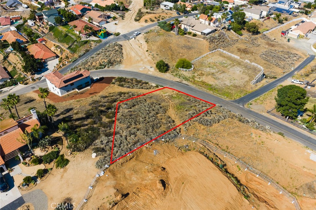 16527 Canyon Ridge Drive Property Photo 10
