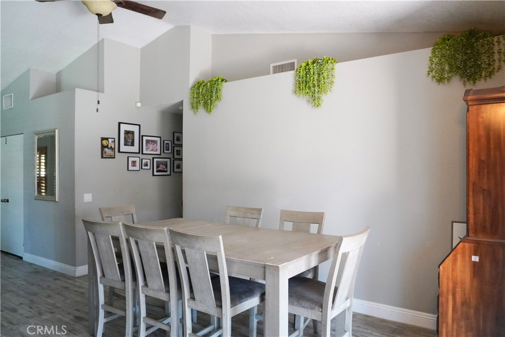 23571 Tarara Property Photo 6