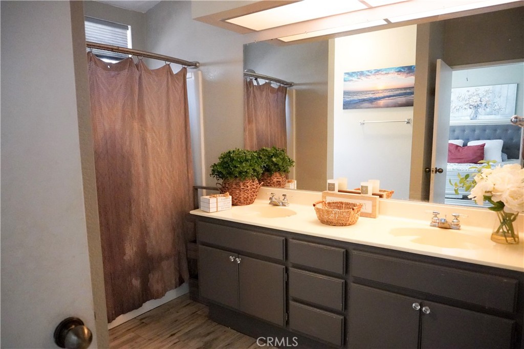 23571 Tarara Property Photo 8