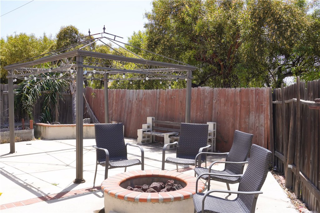 23571 Tarara Property Photo 13