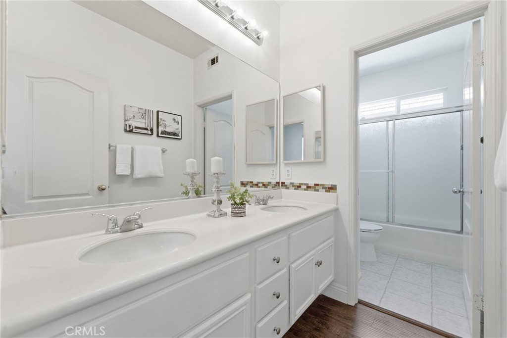 534 Aria Property Photo 23