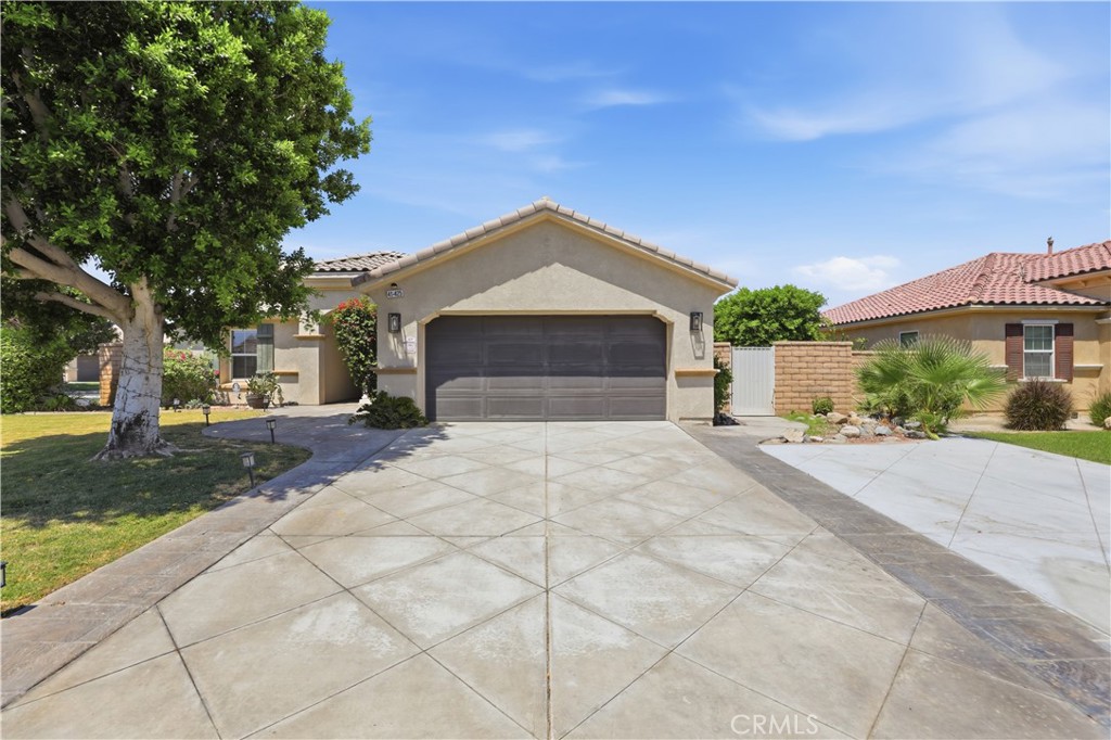 41425 Farmer Court Property Photo 3