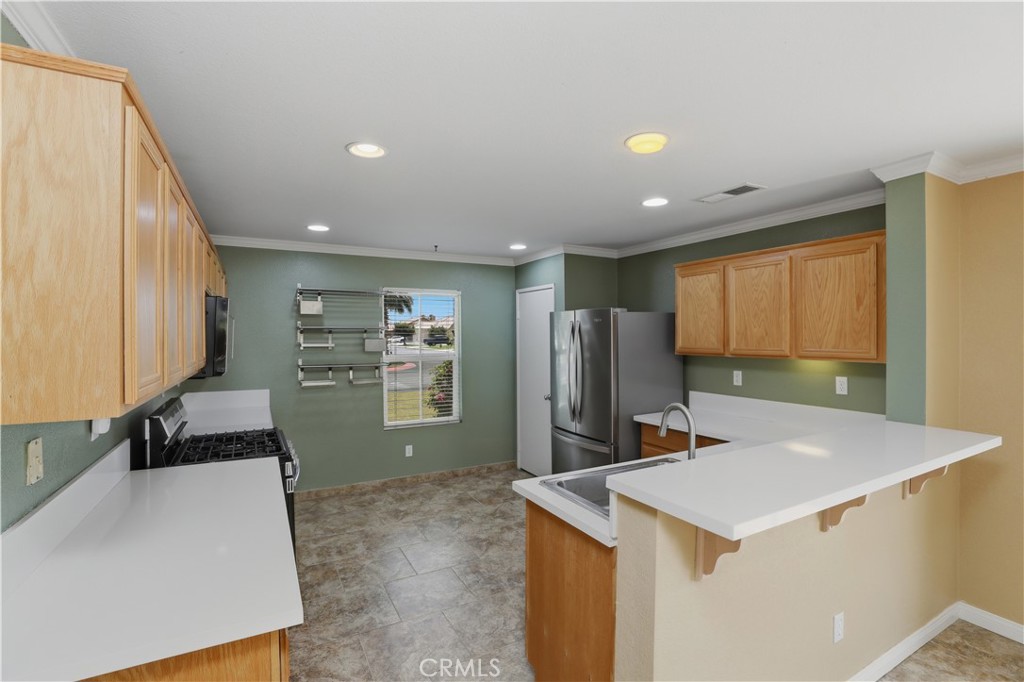 41425 Farmer Court Property Photo 11