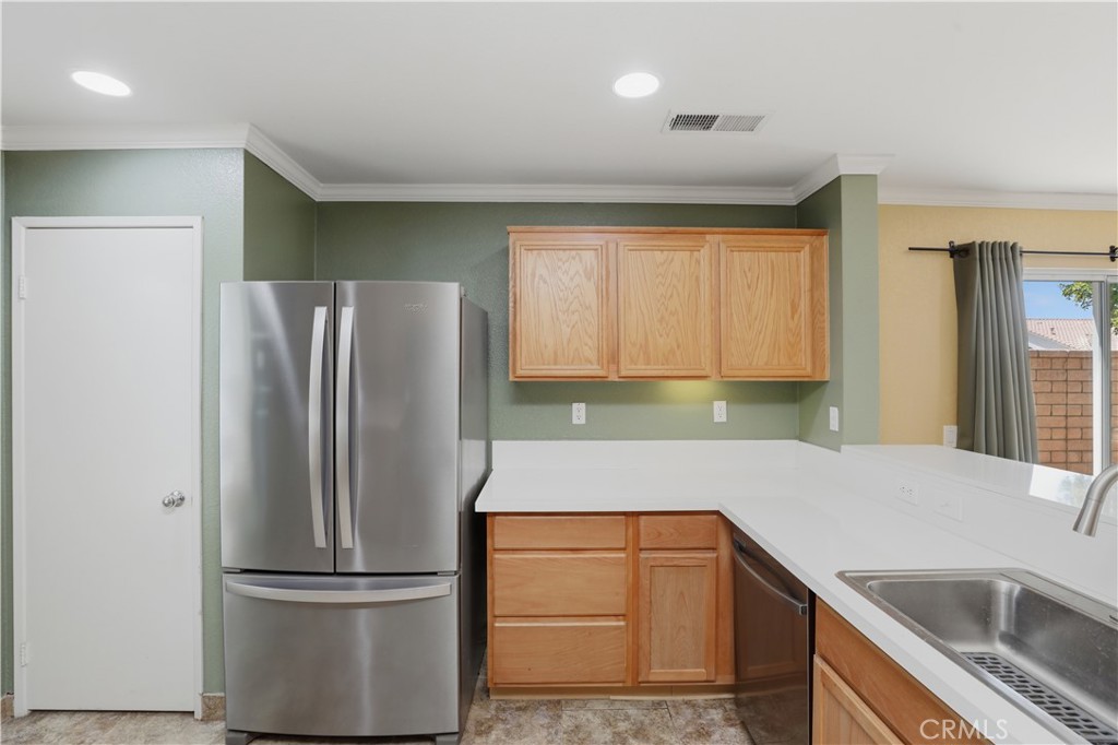 41425 Farmer Court Property Photo 13