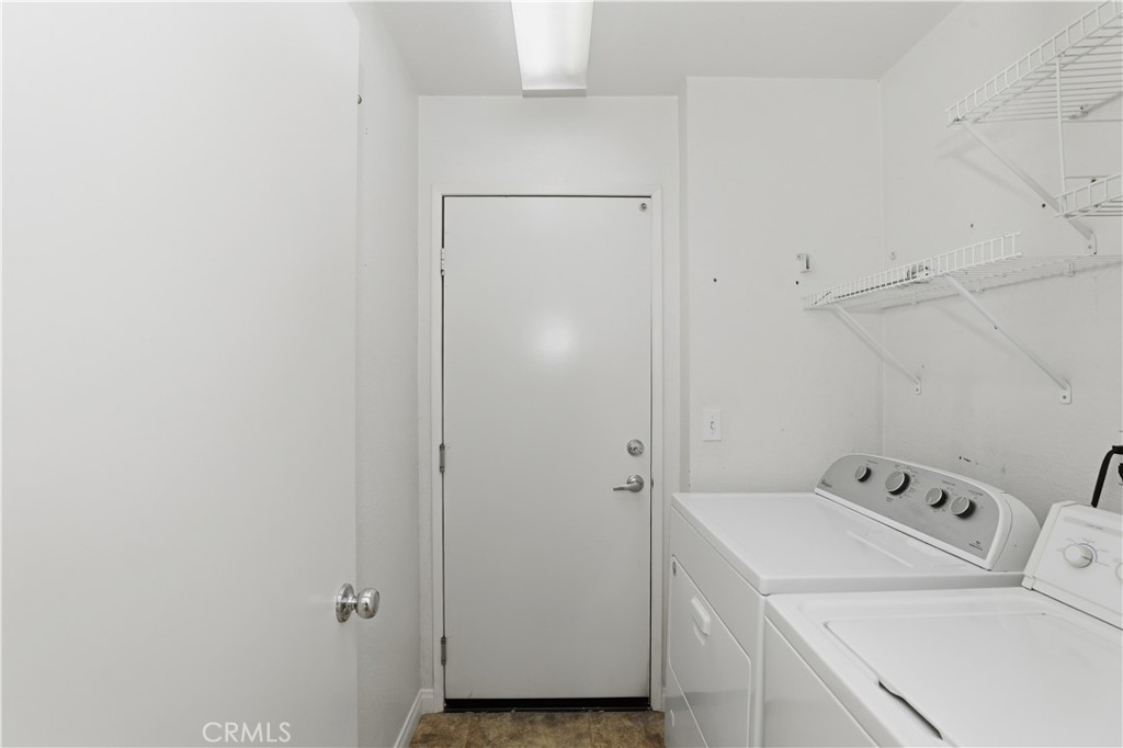 41425 Farmer Court Property Photo 27