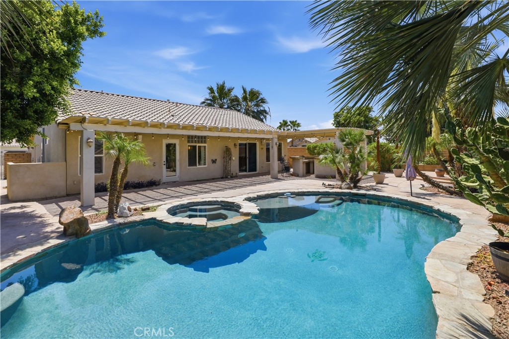 41425 Farmer Court Property Photo 30