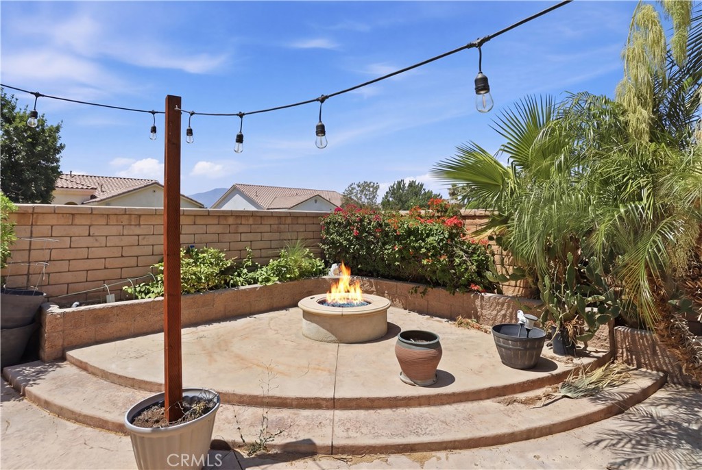 41425 Farmer Court Property Photo 39