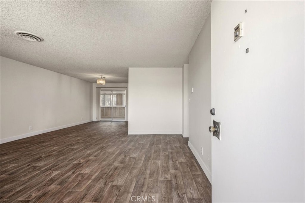 26124 New Chicago Property Photo 8