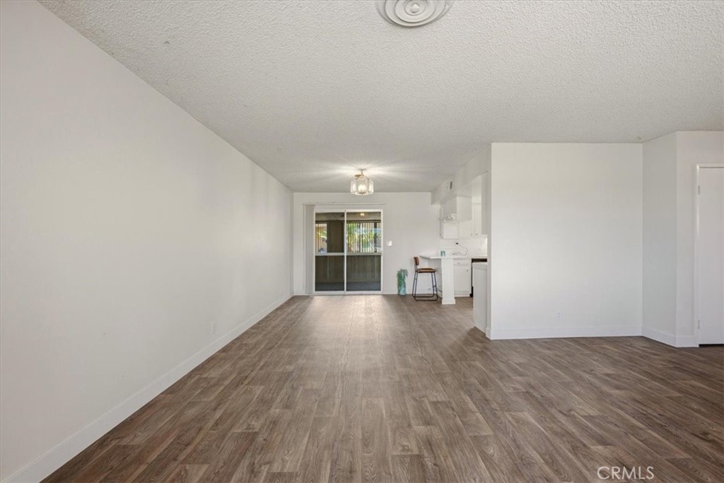 26124 New Chicago Property Photo 10