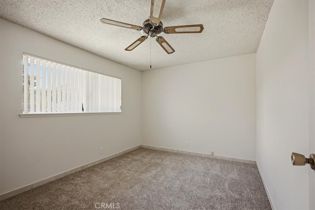 26124 New Chicago Property Photo 19