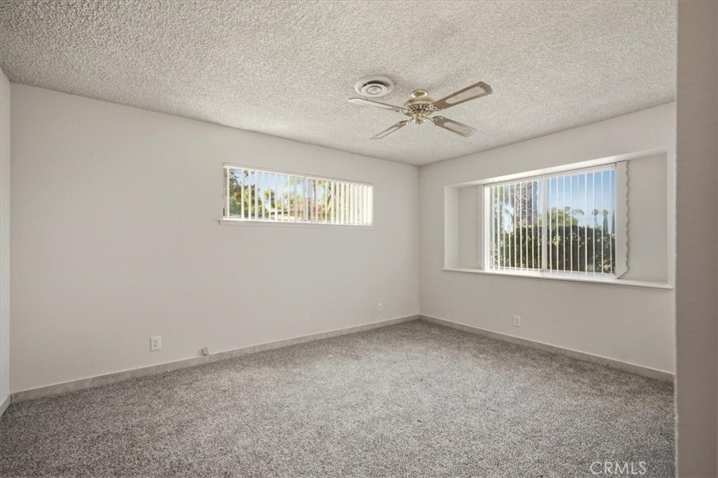 26124 New Chicago Property Photo 21