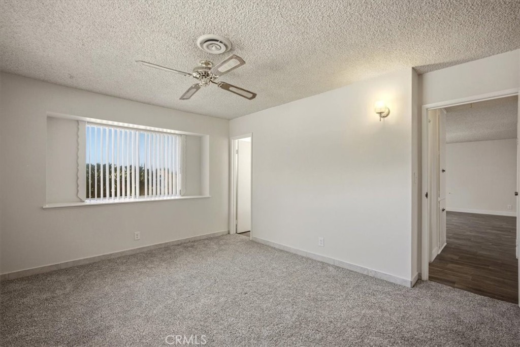 26124 New Chicago Property Photo 23