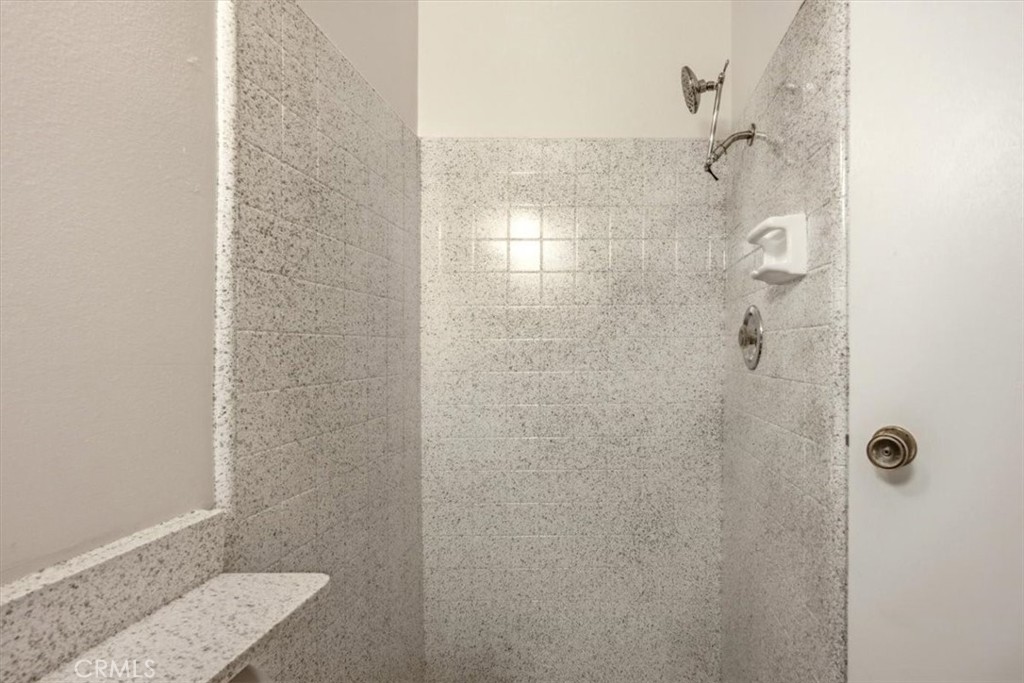 26124 New Chicago Property Photo 27