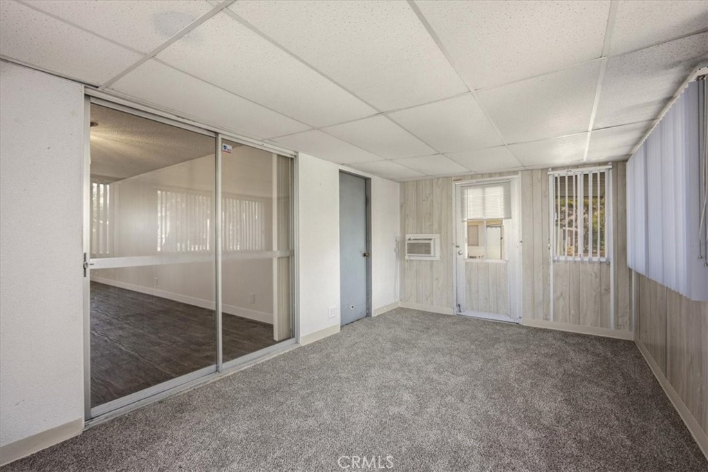 26124 New Chicago Property Photo 29