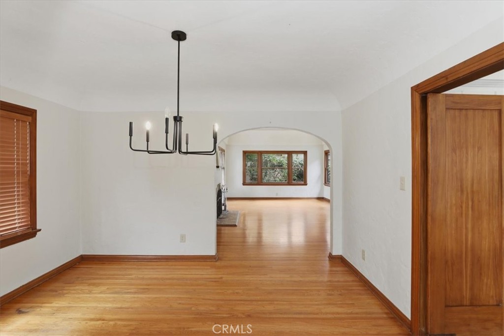 3589 Castle Reagh Property Photo 11