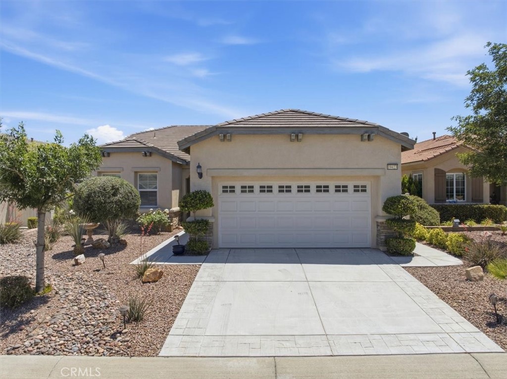 19423 Crystal Springs Lane Property Photo 2