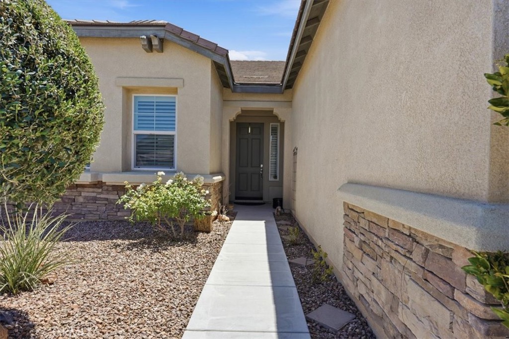 19423 Crystal Springs Lane Property Photo 4