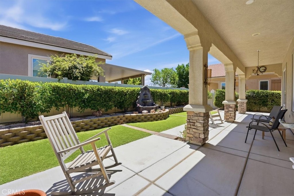 19423 Crystal Springs Lane Property Photo 8