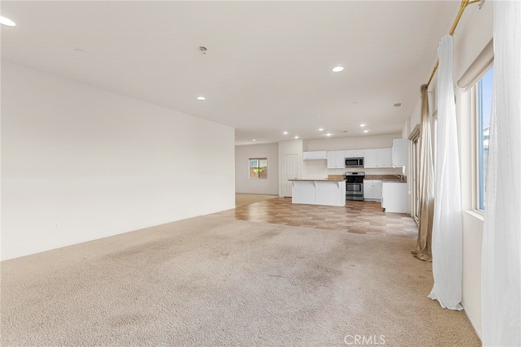 16774 Cherry Tree Lane Property Photo 8
