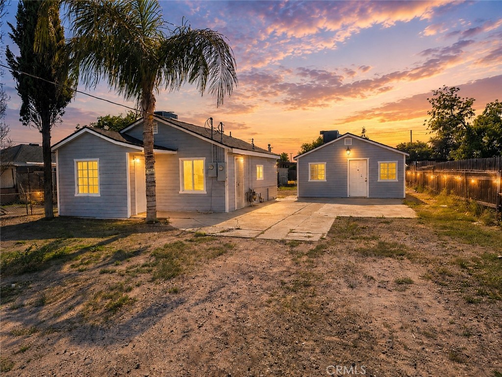 2403 S I Property Photo 1
