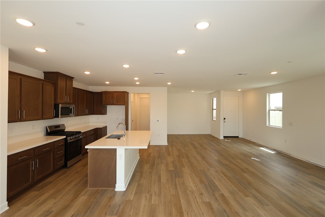 1577 Winding Sun Drive Property Photo 5