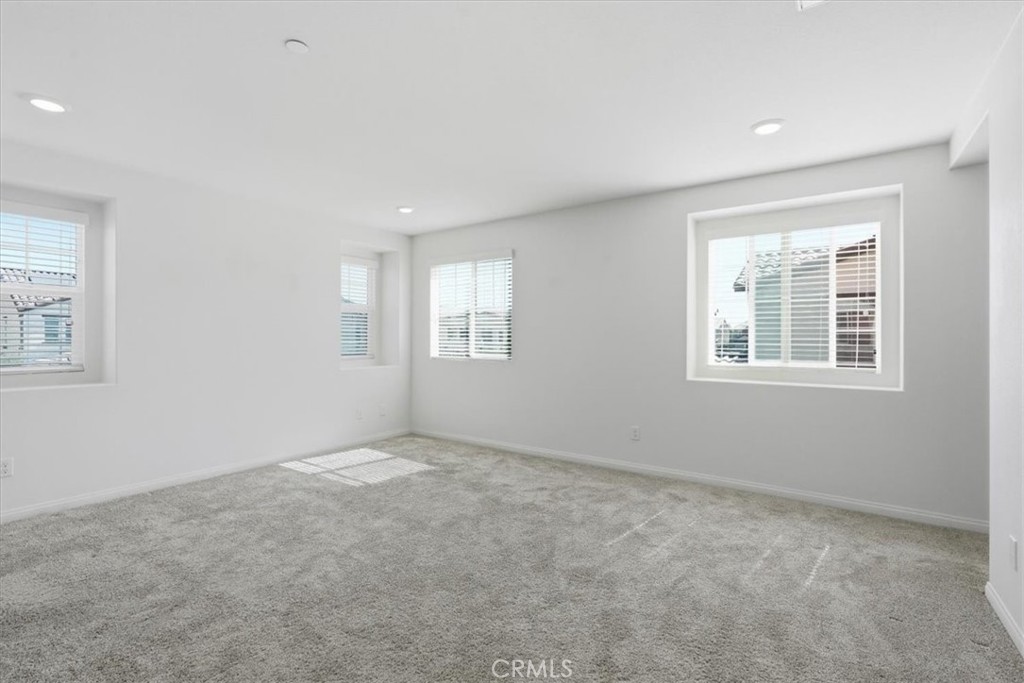 16589 Trailblazer Avenue Property Photo 23