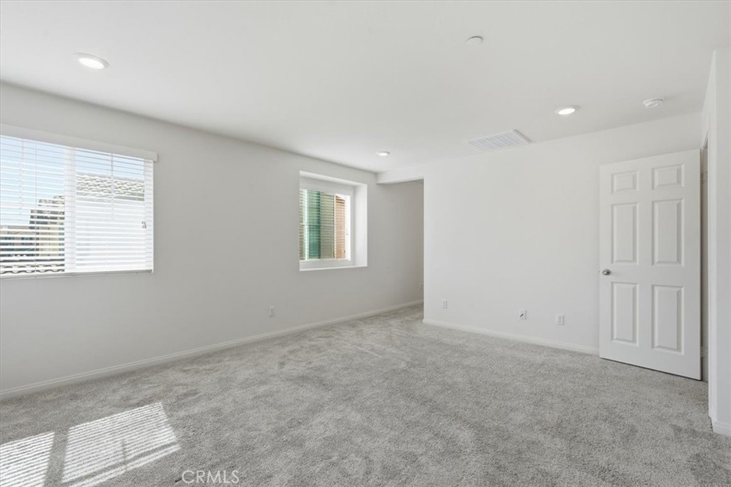 16589 Trailblazer Avenue Property Photo 28