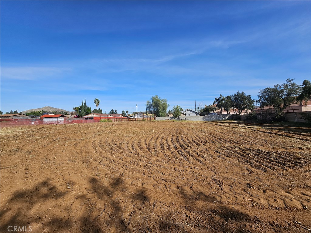 24208 Dracaea Avenue Property Photo 2