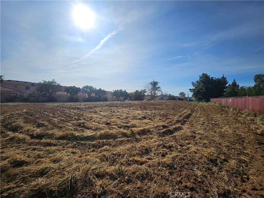 24208 Dracaea Avenue Property Photo 7
