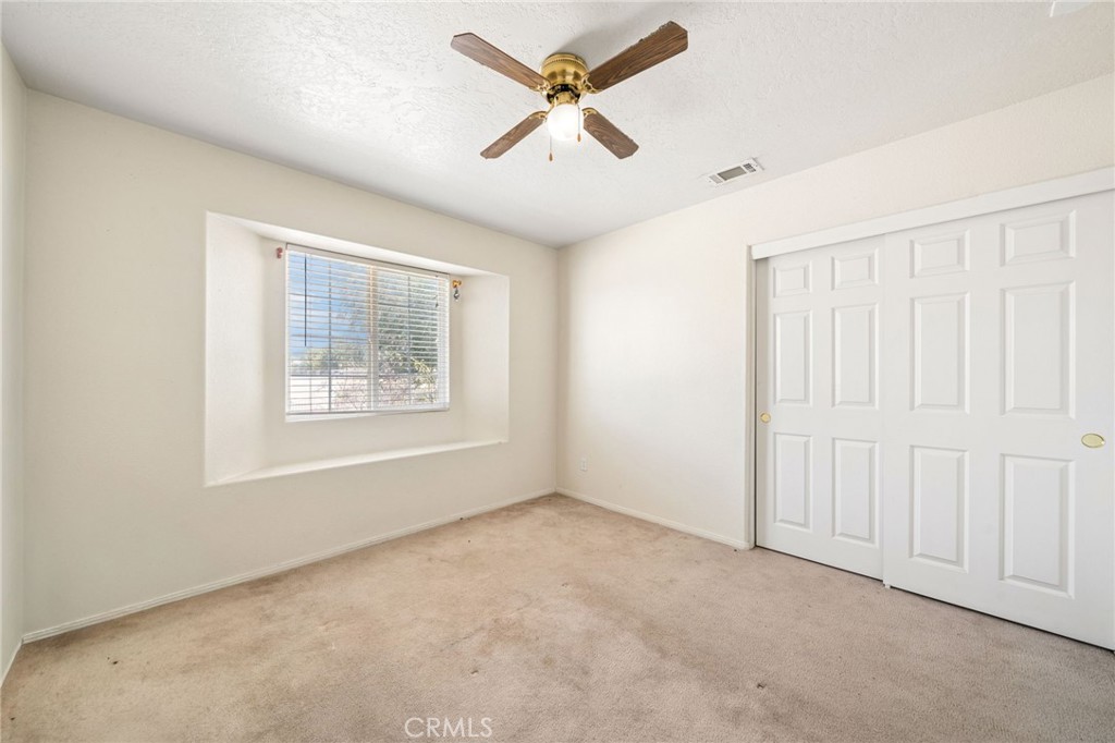 11906 Apatite Avenue Property Photo 35