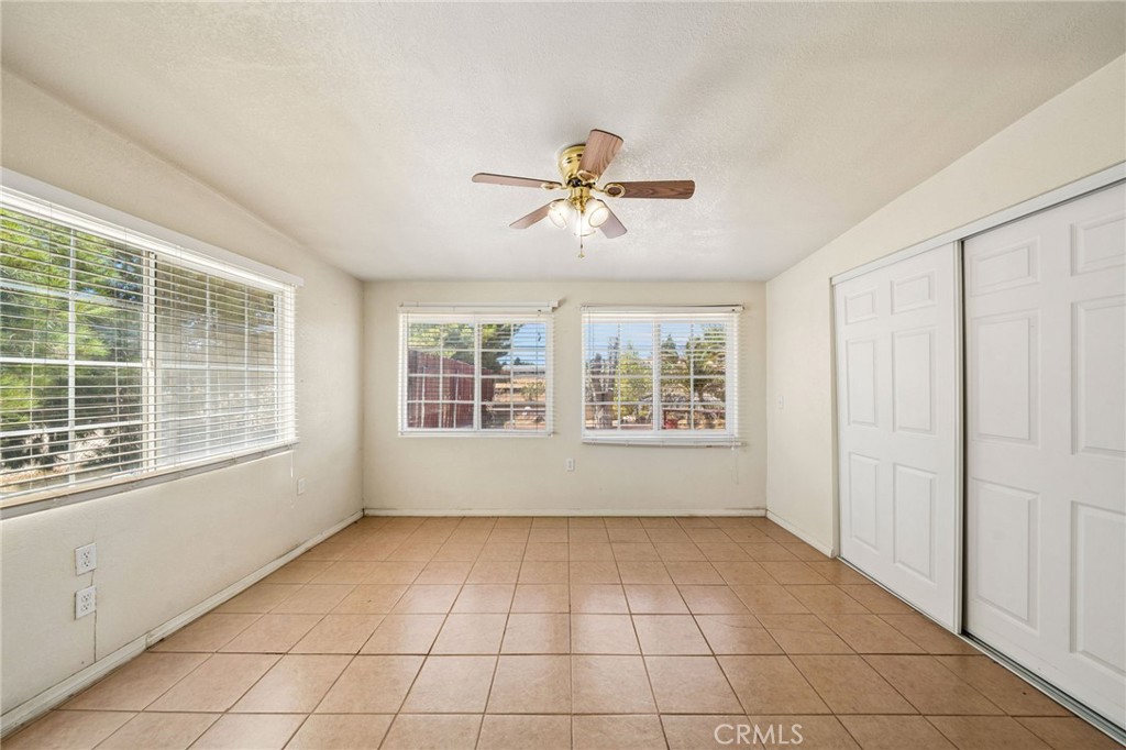 11906 Apatite Avenue Property Photo 42