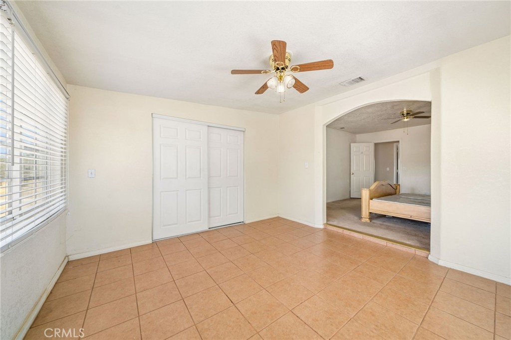 11906 Apatite Avenue Property Photo 43