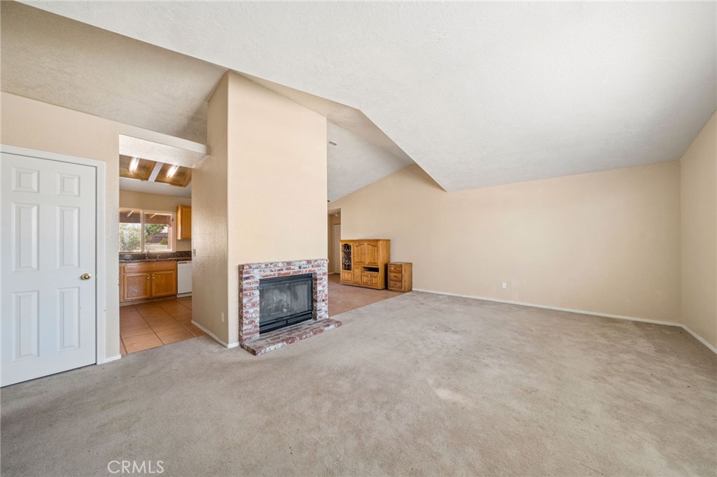 11906 Apatite Avenue Property Photo 49