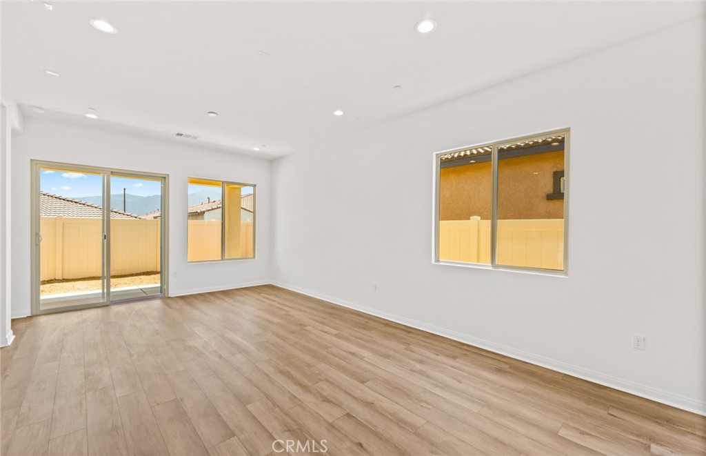 23676 Shoal Drive Property Photo 12