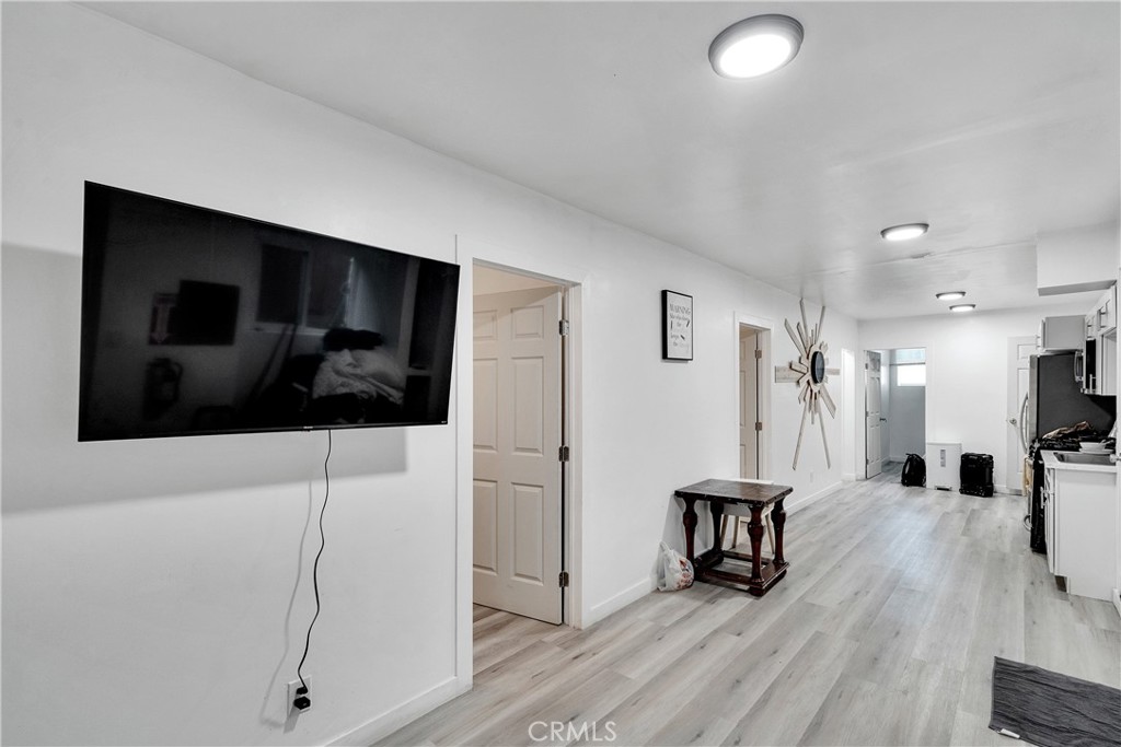 6413 S Vermont Property Photo 11